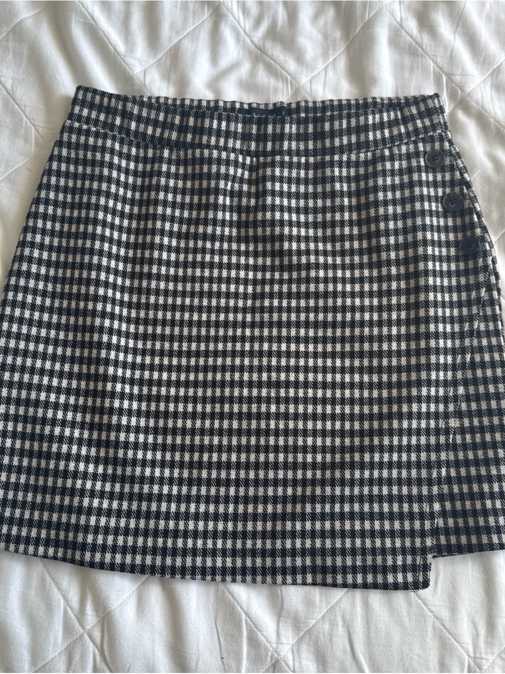 Sanctuary Black and White Houndstooth Mini Skirt
